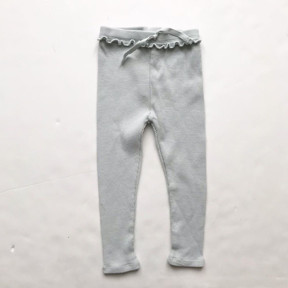 Zara Kids 3T Lighr green waffle leggings Ruffle Detail Neutral Minimalist